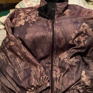 An XL Mossy Oak breakup pattern reversible camo jacket very good condition